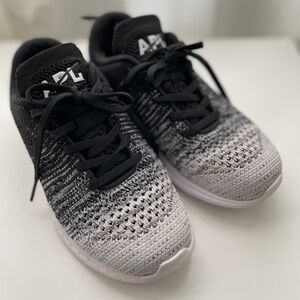 APL Techloom Pro Shoes Size 6
